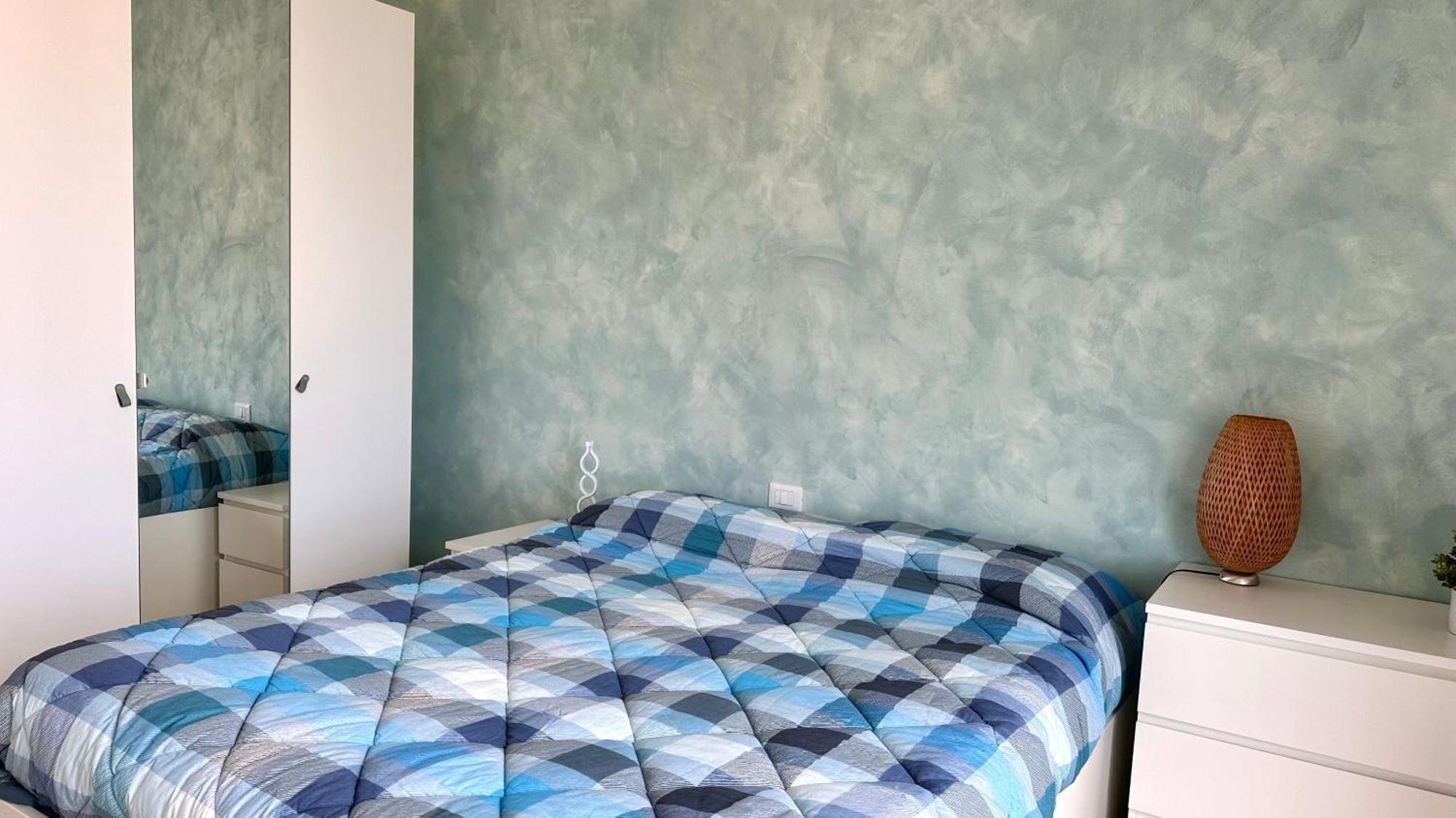 Se041 - Senigallia, Quadrilocale Accessoriato A 150Mt Dal Mare Bagian luar foto